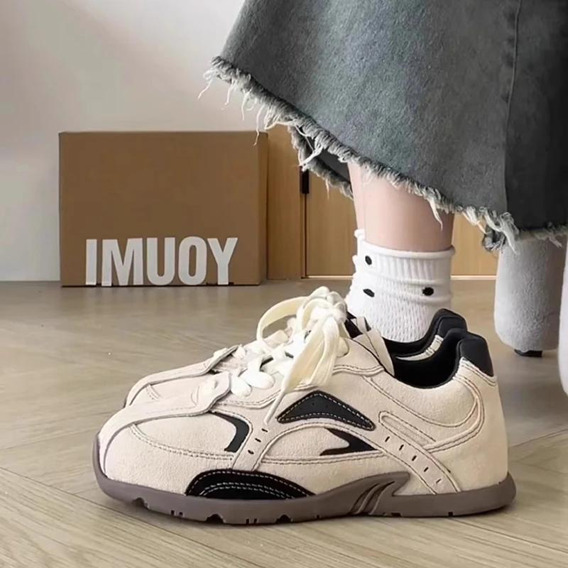 韩系复古小众阿甘德训鞋女平底2025新款内增高百搭运动休闲小白鞋