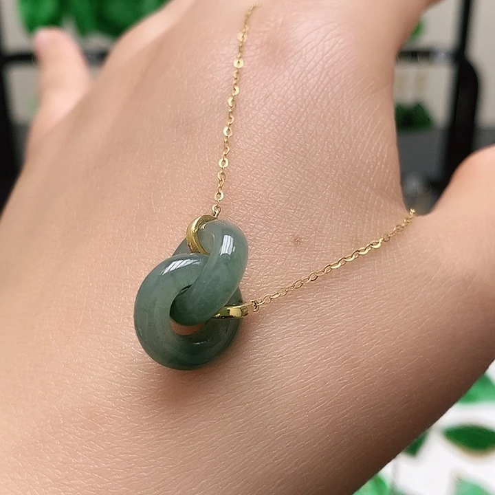 翡翠18K金镶嵌耳饰挂件