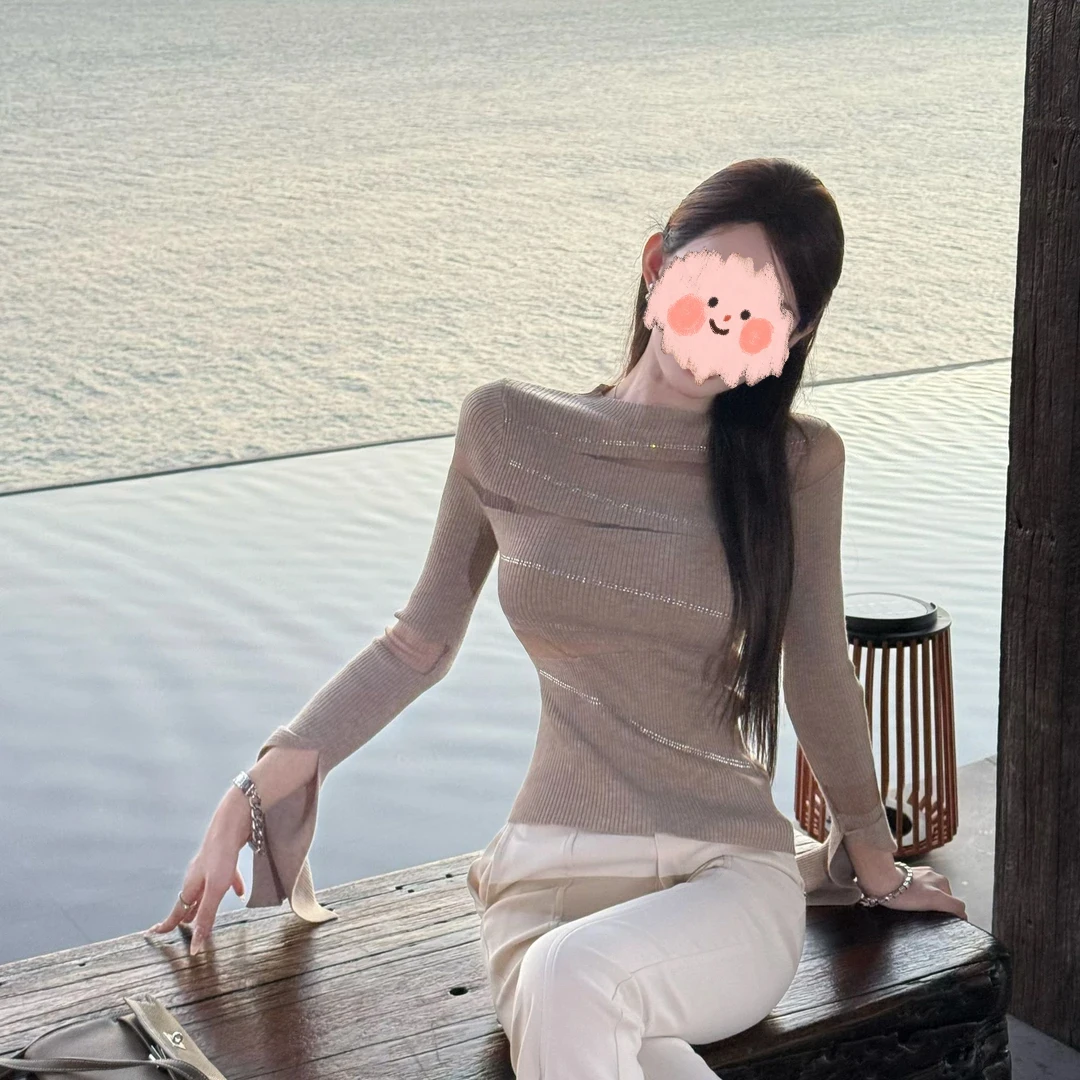 “许我耀眼”设计感气质性感烫钻上衣FH25D4T3407