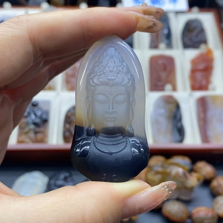 玛瑙/玉髓未镶嵌吊坠(赠链)吊坠