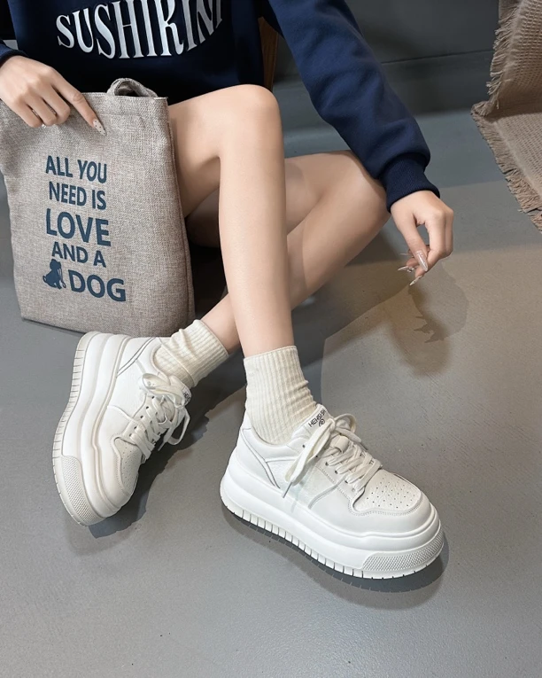 6677达思图2025厚底增高小白鞋女新款系带小个子松糕板鞋女