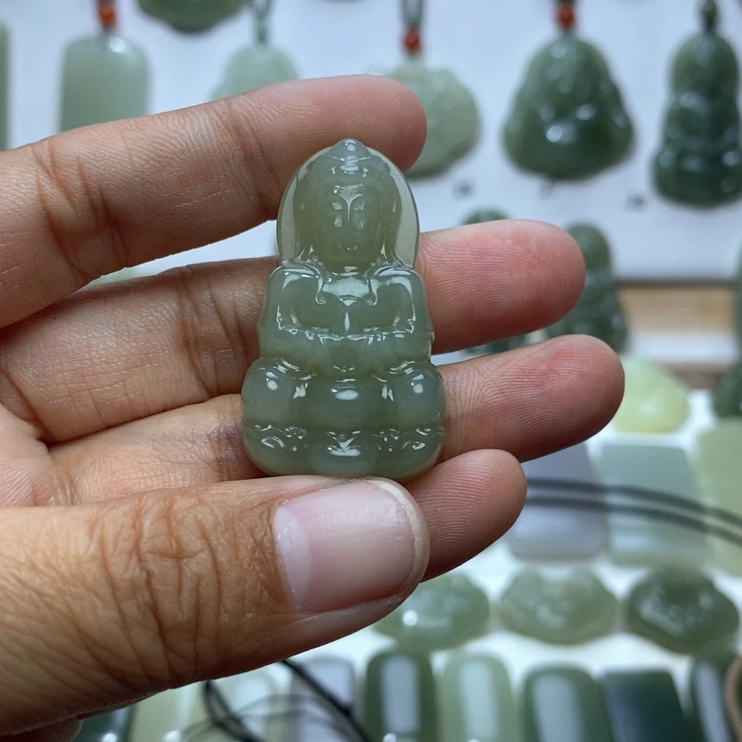 和田玉颈饰未镶嵌豆****造