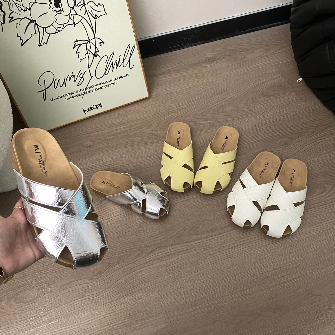 2025夏季新款小众设计感凉拖鞋女外穿拖鞋勃肯鞋百搭软底平底韩版