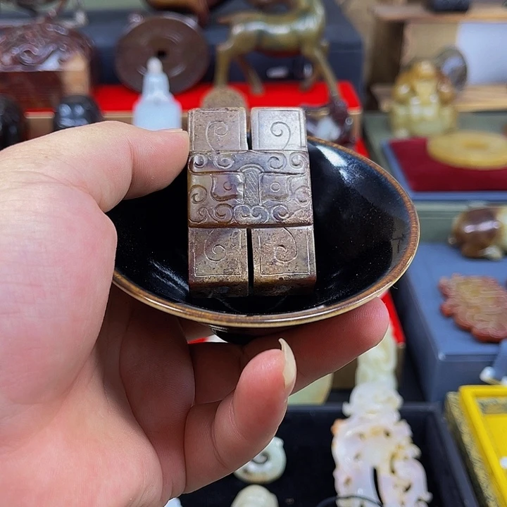 瓷片钰轩珍品的小可爱