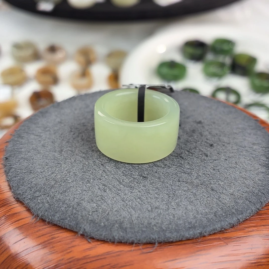 和田玉未镶嵌戒指b29黄绿圆切16.9不退换