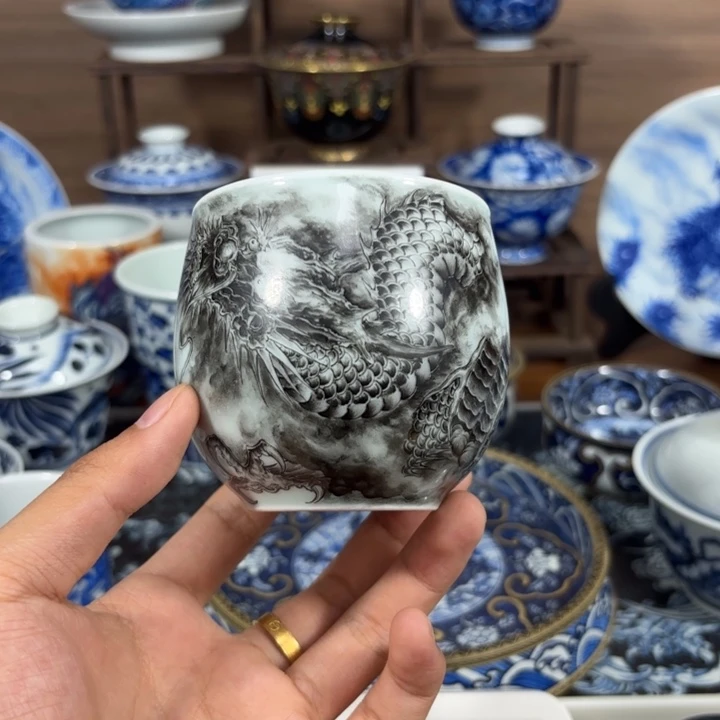 卢***卢景德镇手工手绘陶瓷
