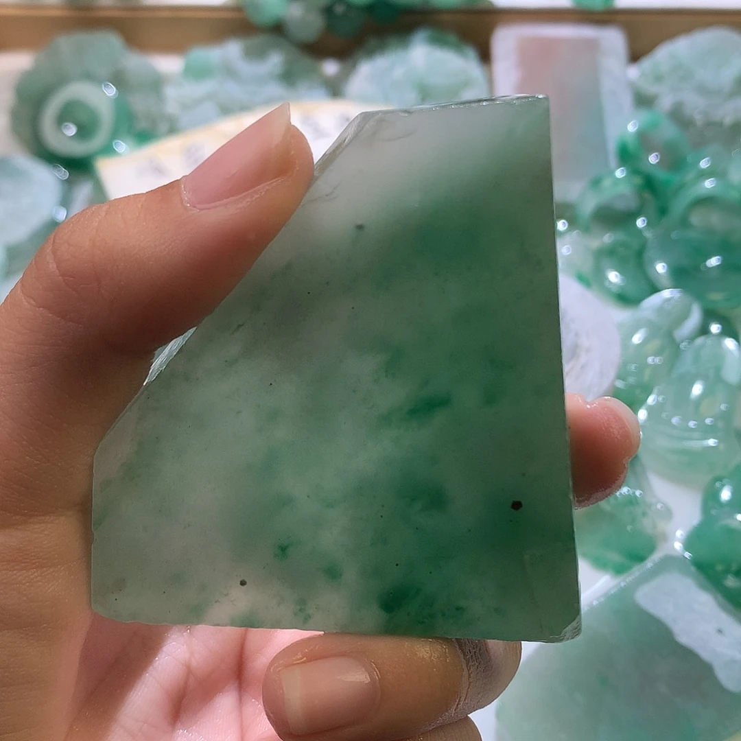 石英质玉未镶嵌珠宝半成品