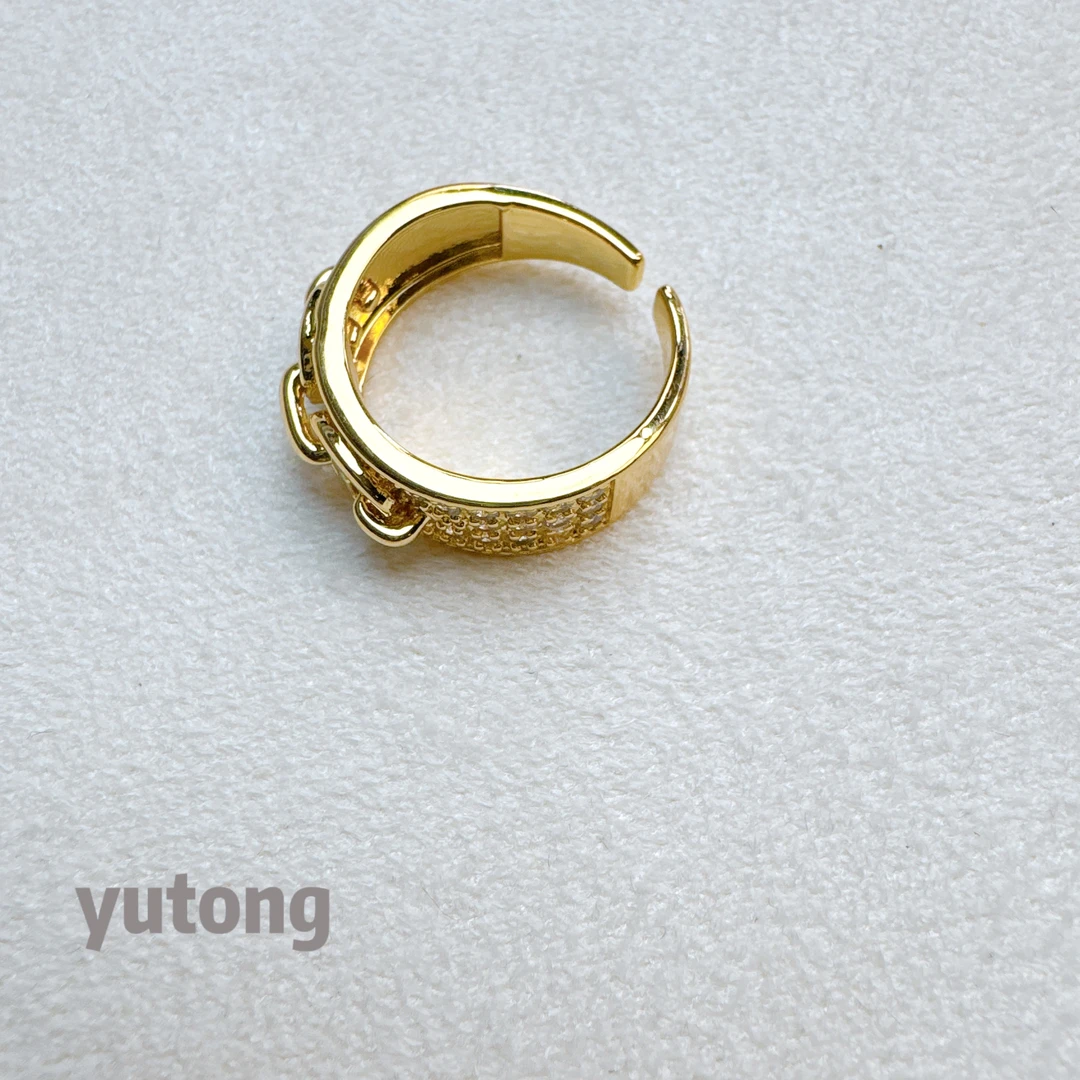铜合金锆石戒指 【雨桐轻奢饰品】设计款戒指YT01376