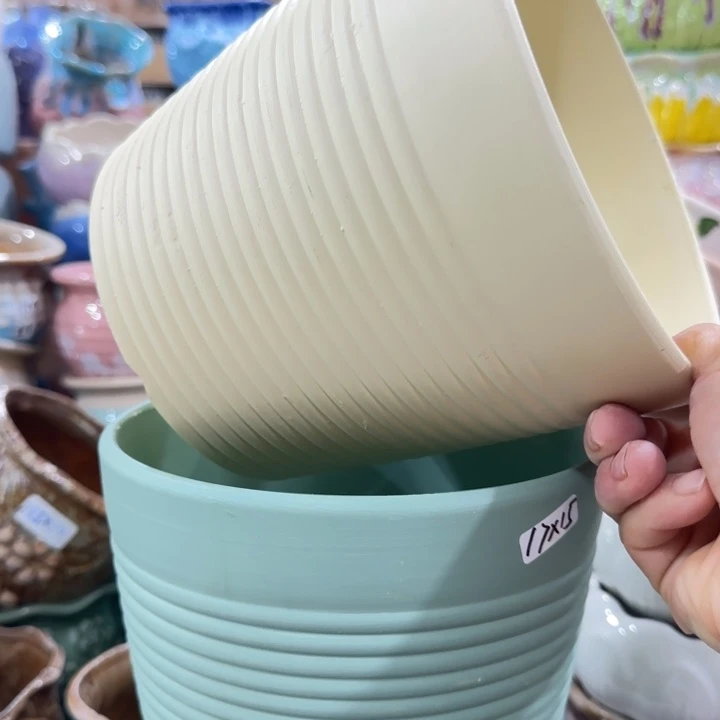 凑9块包邮，有孔，不清楚找客服