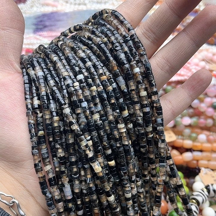 玛瑙/玉髓珠宝半成品未镶嵌一条4/2mm左右蚕丝玛瑙直切