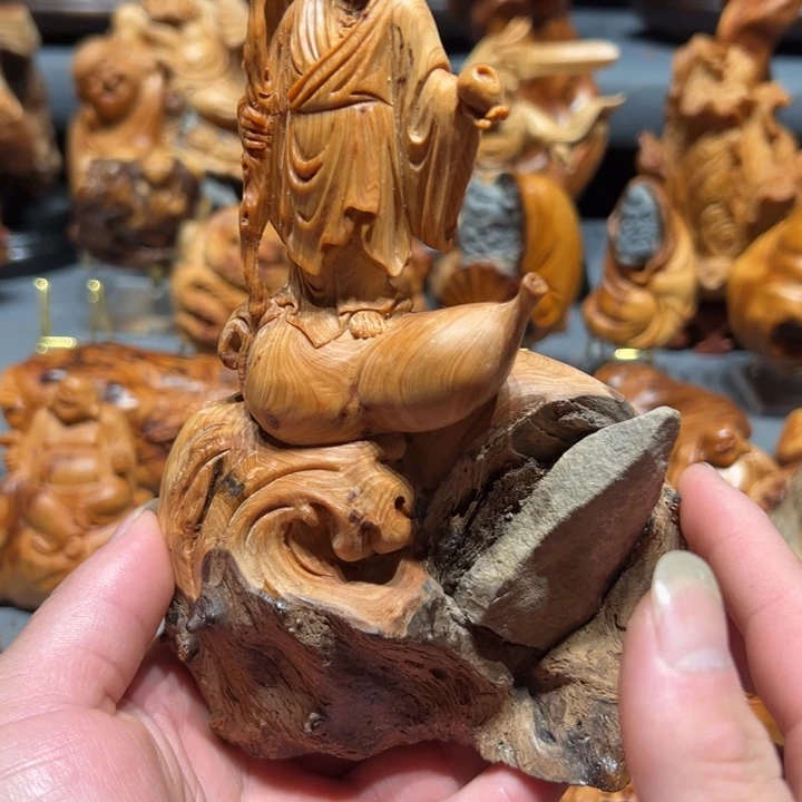 柏木（崖柏）点点关注