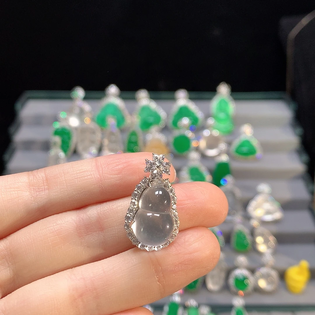 石英质玉银S925镶嵌颈饰