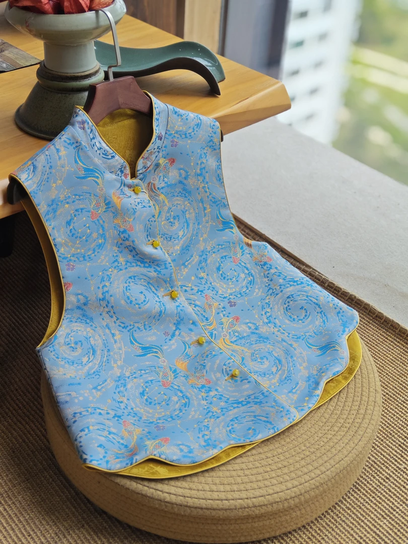 佳琪臻选【钱老师双鱼座】春季新款高级感独特超好看蓝色新中式马甲