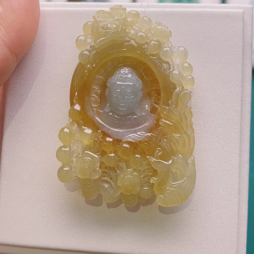颈饰未镶嵌翡翠观音