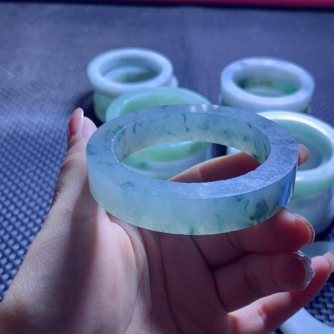 定制翡翠A未镶嵌木*