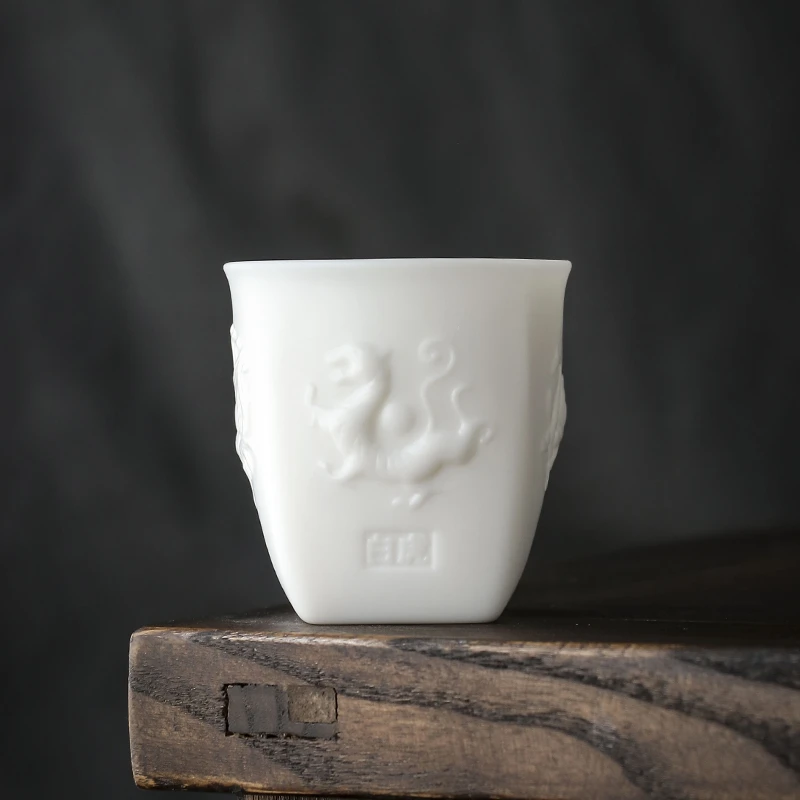 吾游茶器素烧羊脂玉白瓷浮雕神兽杯礼盒装家用茶具茶杯