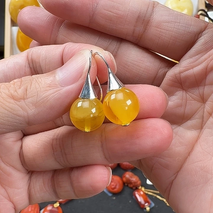 蓝***蓝银S925镶嵌蜜蜡耳饰蜜蜡