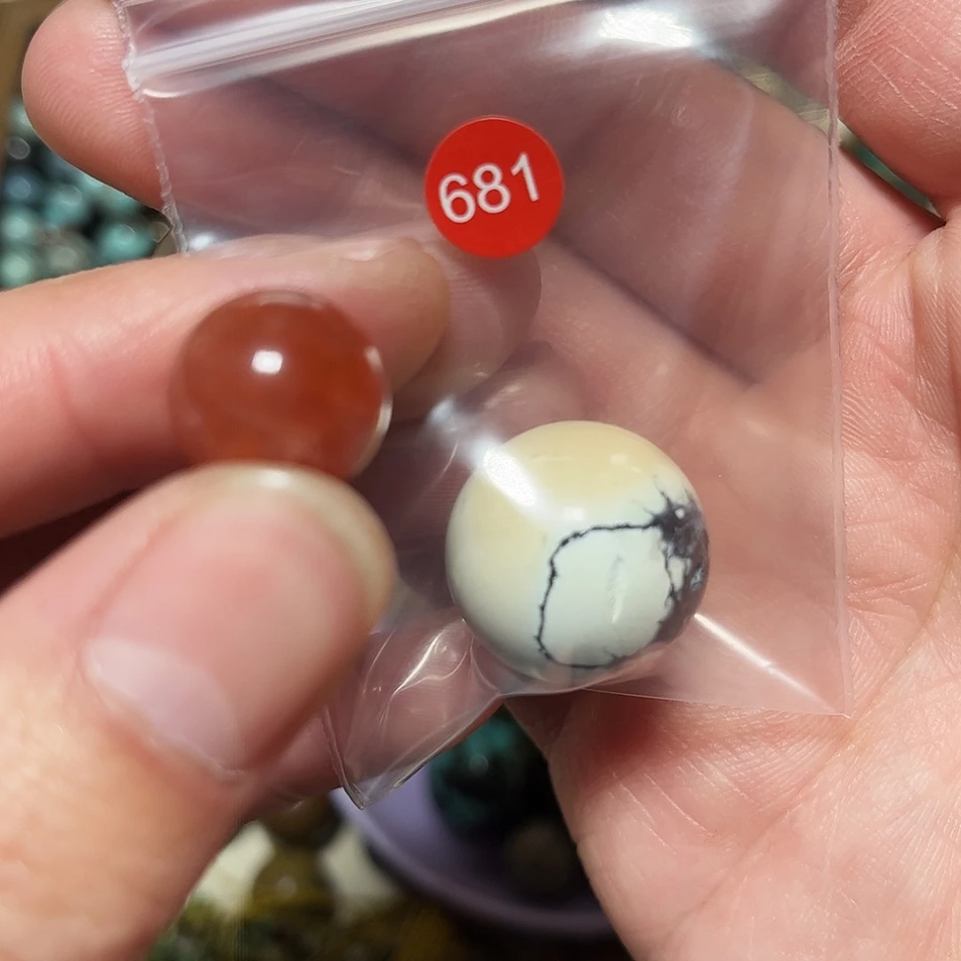 *****南红玛瑙未镶嵌珠宝奇石