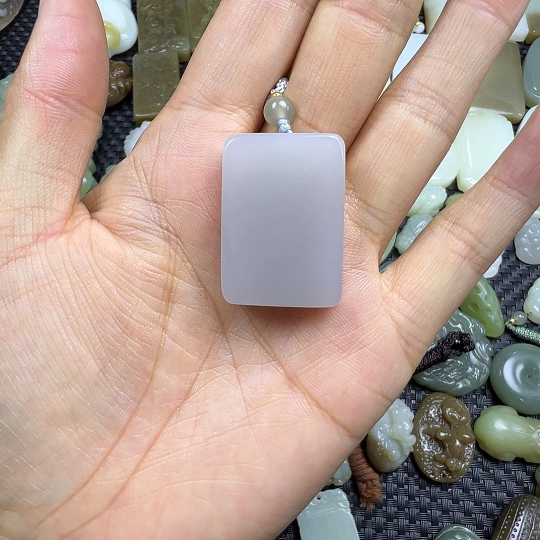 凡***嗨和田玉未镶嵌吊坠(不含链)