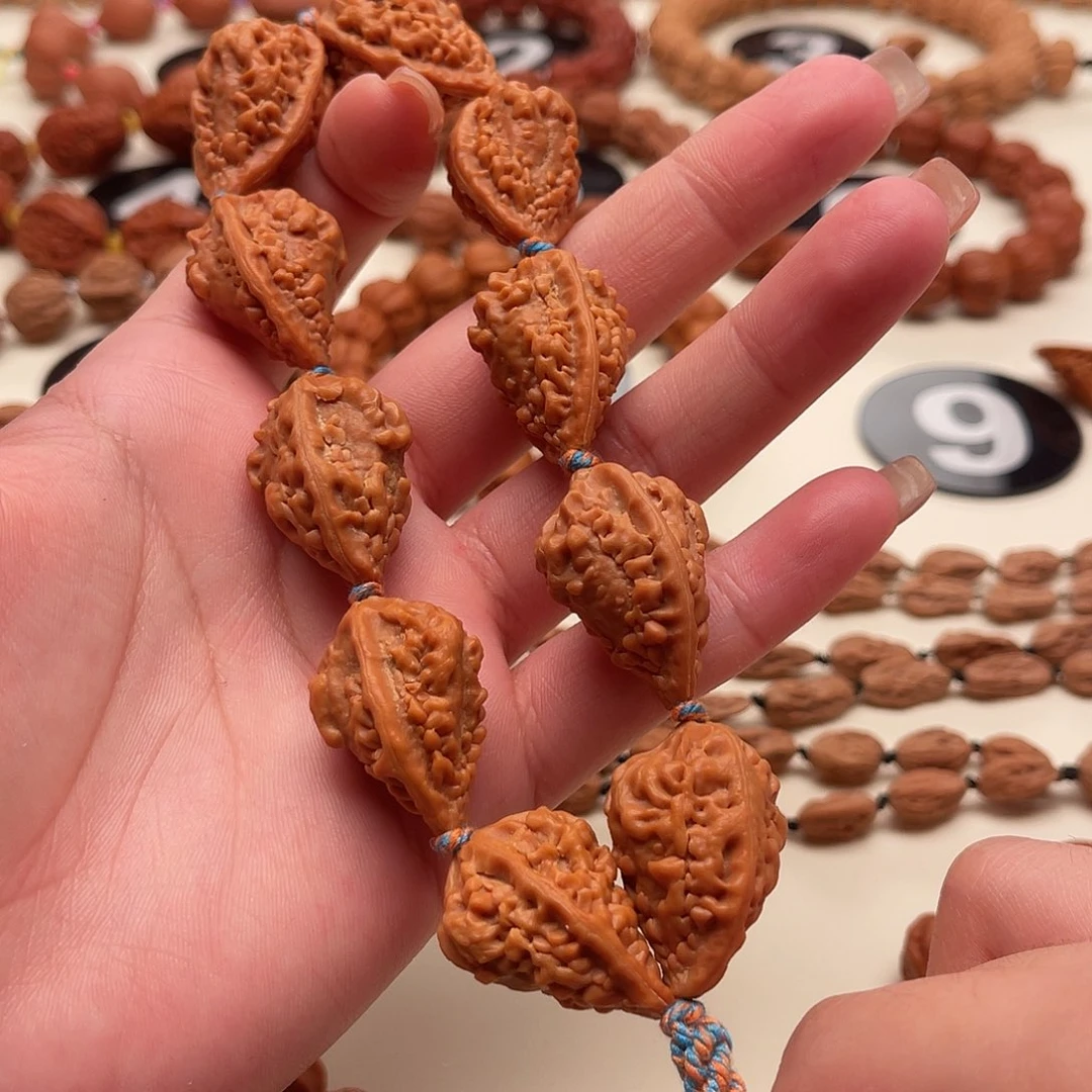 泽***林吊坠文玩核桃麒麟角