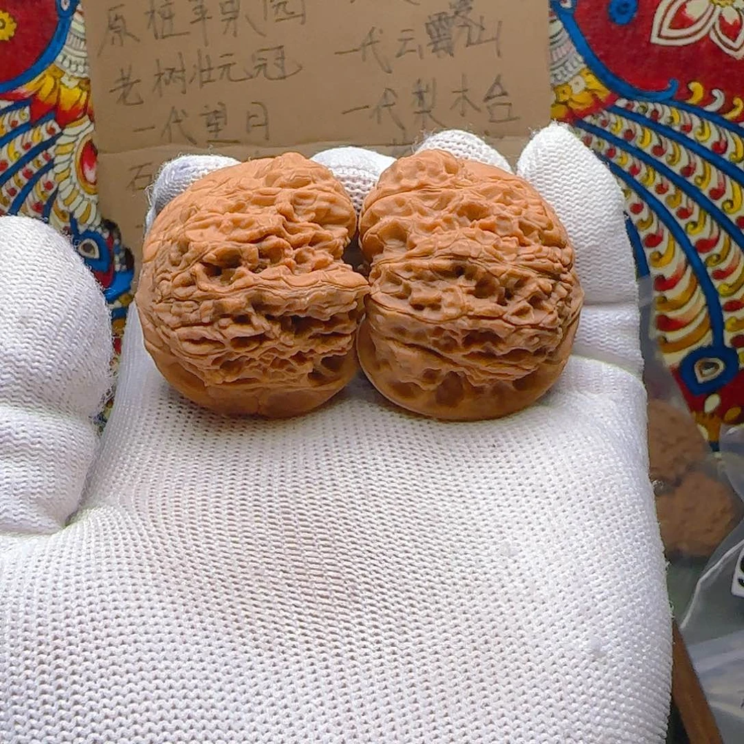 文玩核桃吊坠山一代龙洞峪