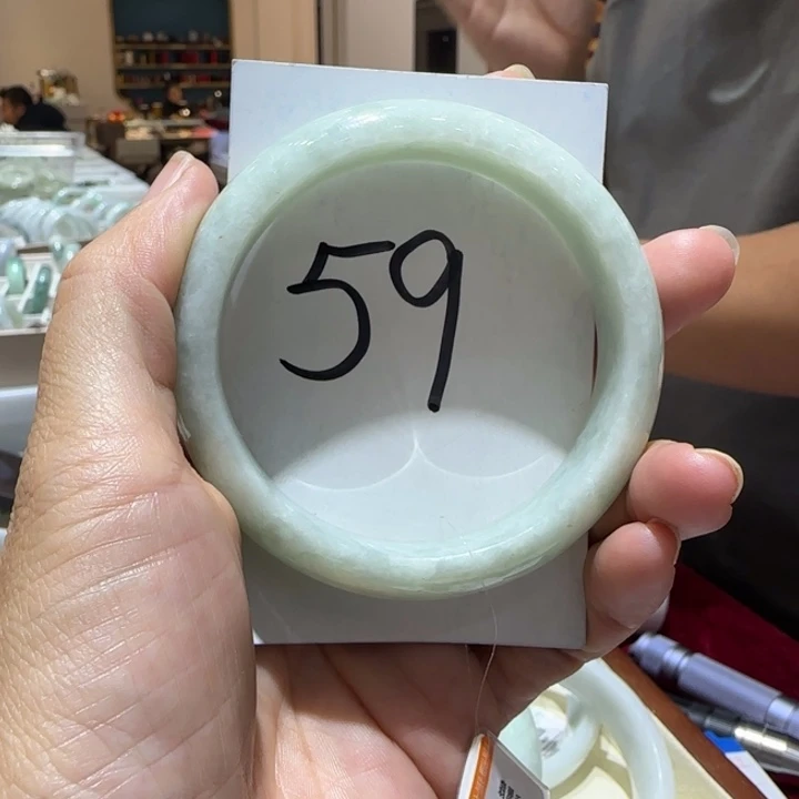 翡翠未镶嵌手镯729