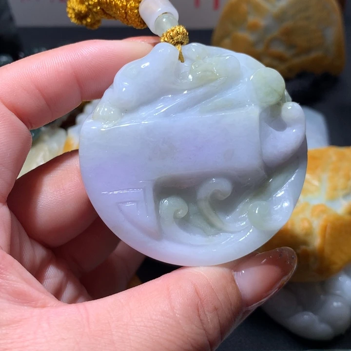 翡翠未镶嵌颈饰保真天然A货翡翠