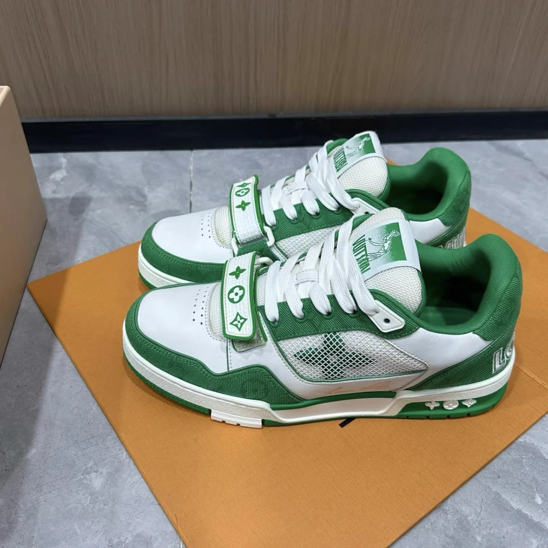 99新 LouisVuitton/路易威登 41码 trainer 白绿 魔术贴板鞋