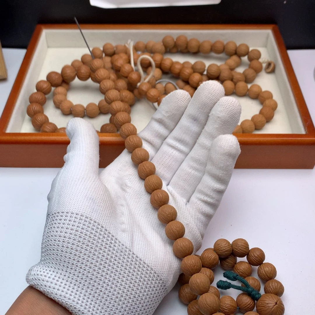 猴头核桃吊坠湫风雨