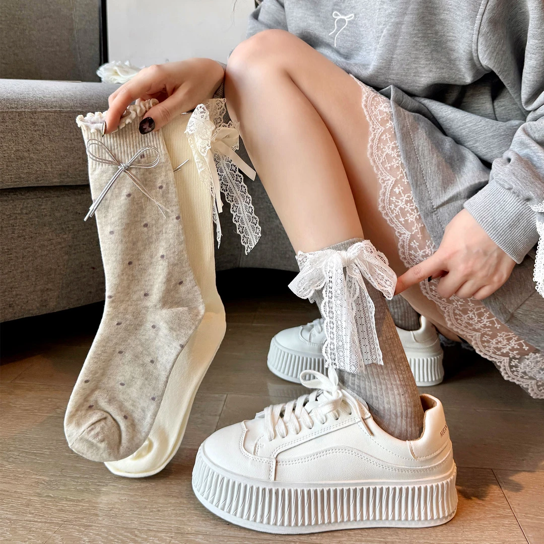 袜子女秋季中筒袜潮流网红款超火的芭蕾风女款蝴蝶结花边波点棉袜