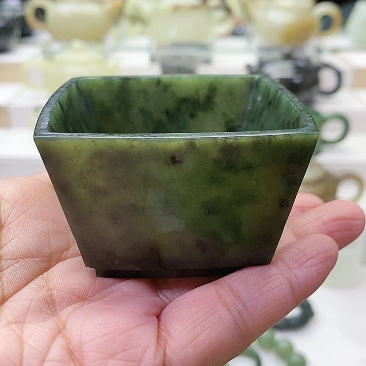 未镶嵌和田玉挂件茶杯80m l