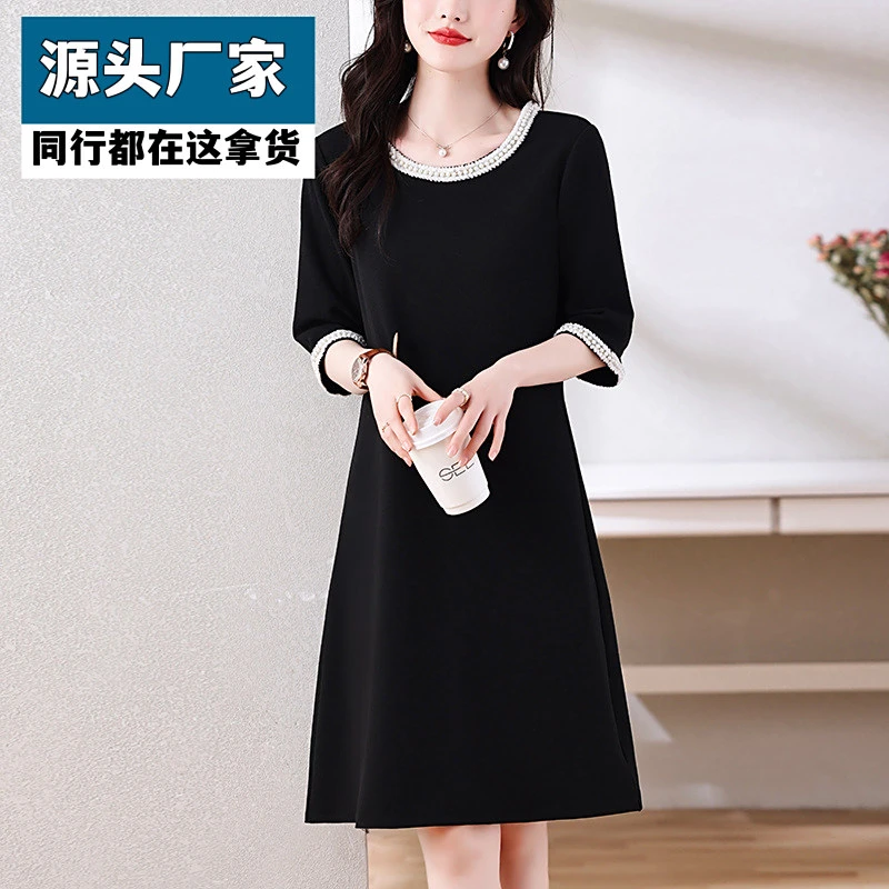 法式赫本风2025春季连衣裙简约七分袖感遮肉显瘦气质小黑裙女