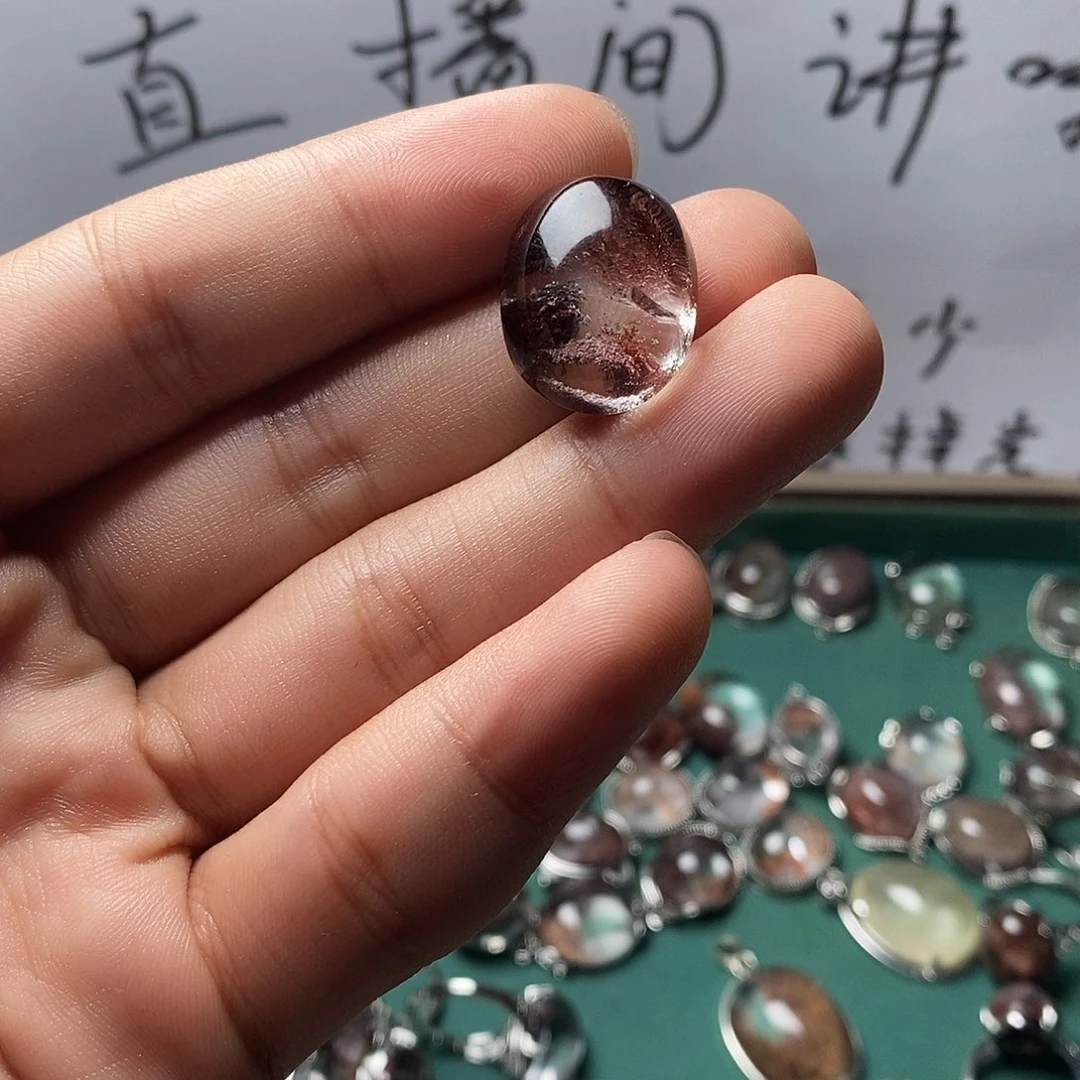 未镶嵌颈饰水晶木*?水晶