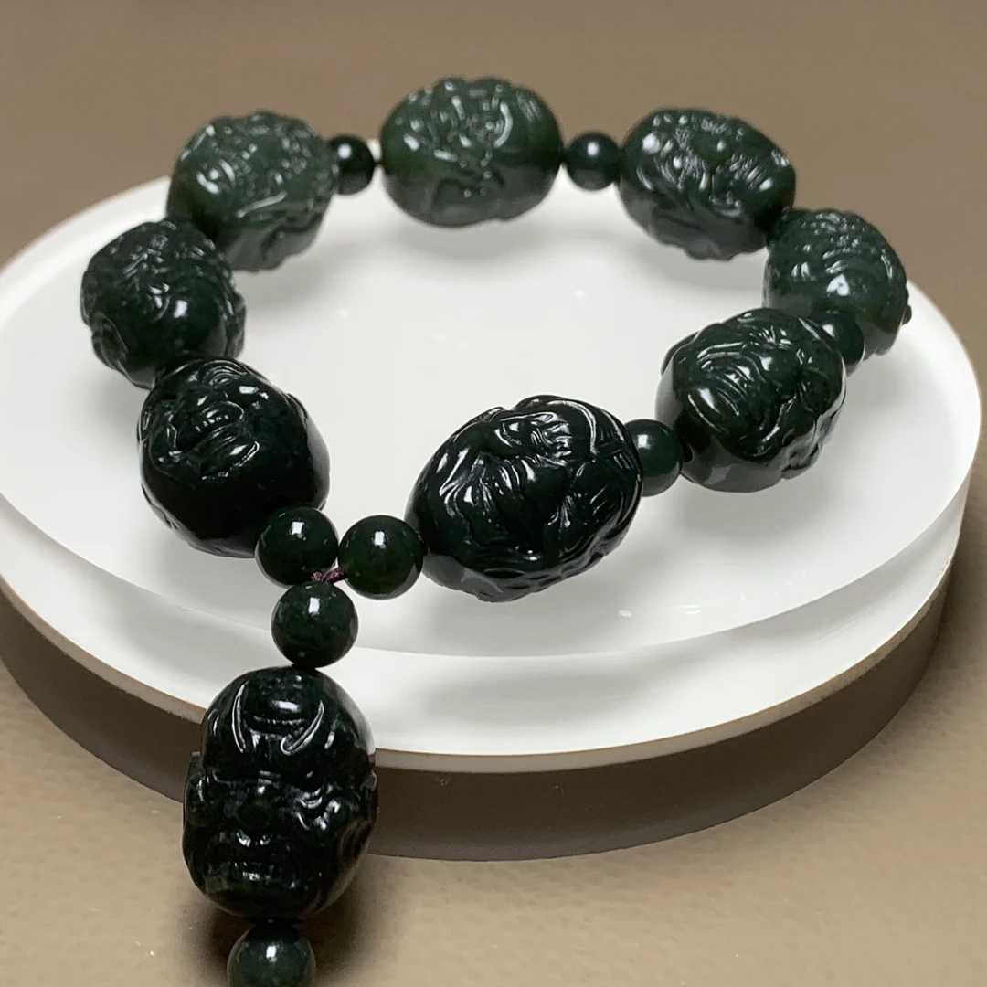 F546珠宝玉石精选和田玉手串