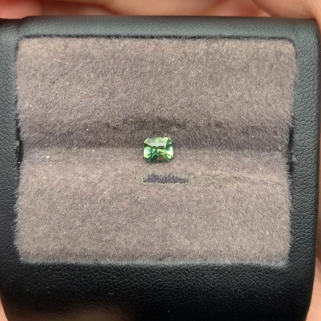 裸石蓝宝石无烧蓝宝石0.665ct