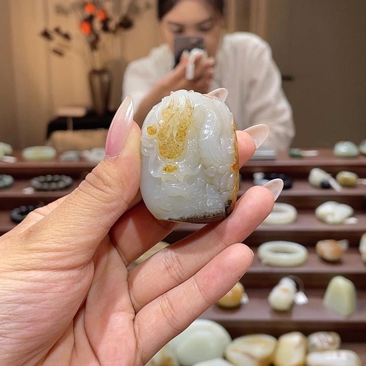 未镶嵌和田玉挂件