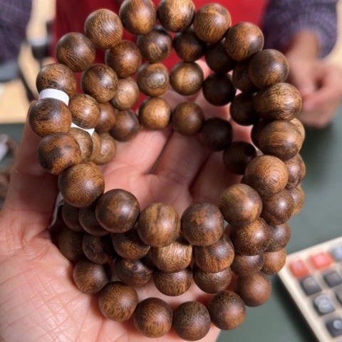 沉香手串白棋11克卡1.2多样性发1条