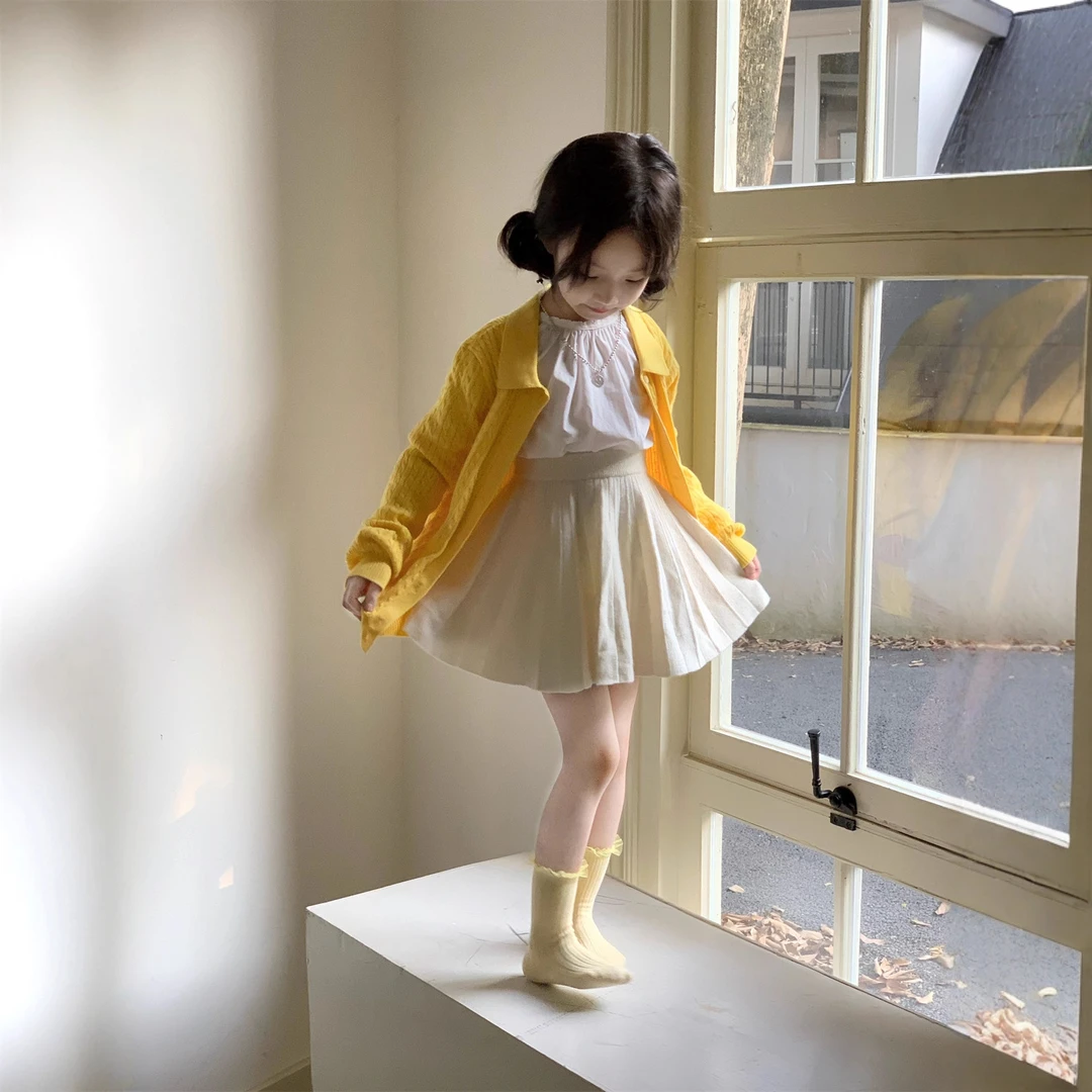 小思家女童2025秋季韩版洋气毛衣开衫娃娃衫打底衫毛线半裙套装
