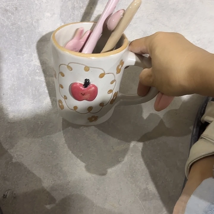 摆件两点勺子一个杯子7个冰箱贴