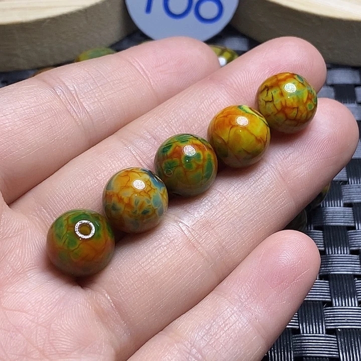 一***糖玛瑙/玉髓未镶嵌颈饰