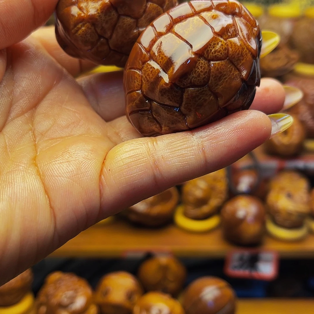 尚***名吊坠橄榄核富甲手球红大