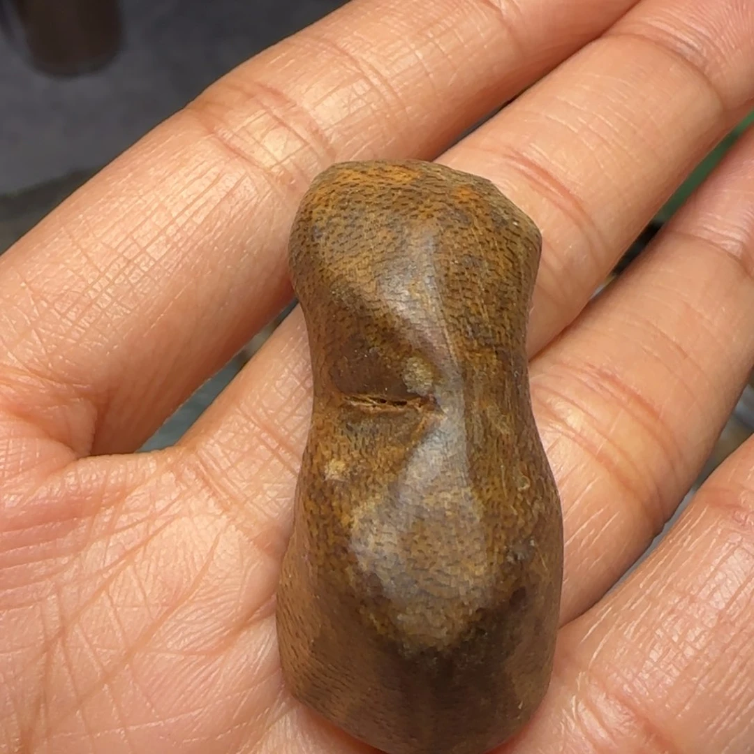 树脂制品金*云乌身板头