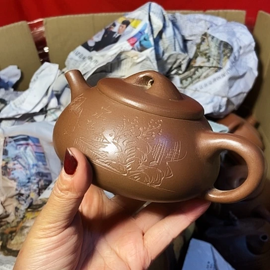 手工制作宜兴紫砂壶