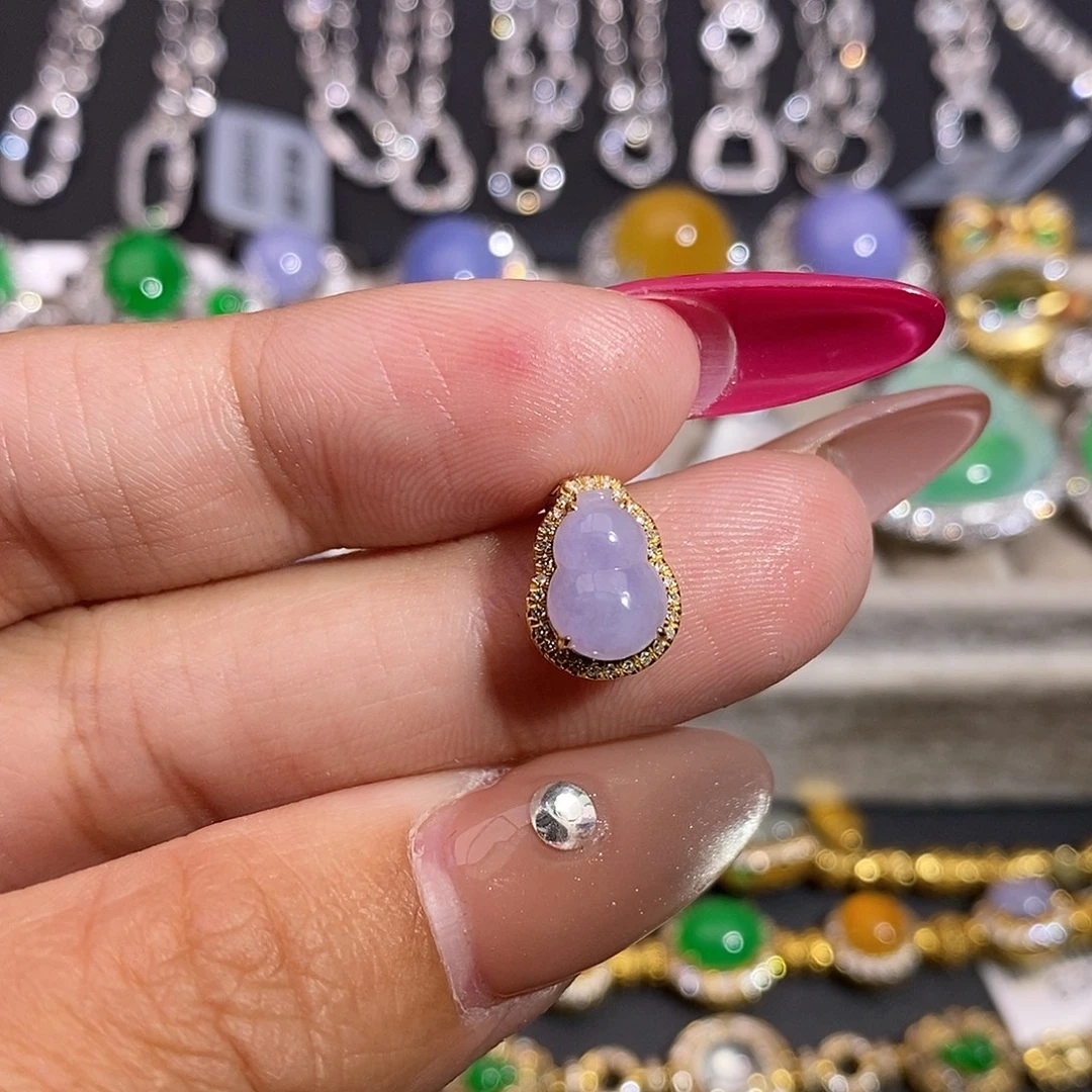 翡翠18K金镶嵌戒指