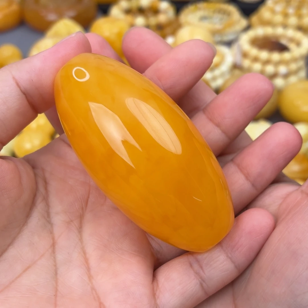 琥珀未镶嵌裸石橘红枣珠