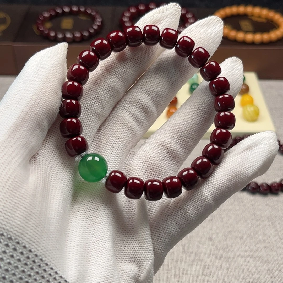 幸***橘吊坠猴头核桃猴头手串