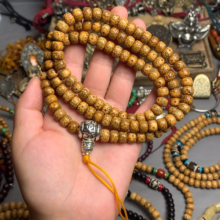 藏地密码藏饰品串