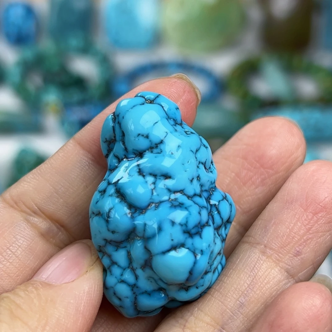 绿松石未镶嵌珠宝奇石