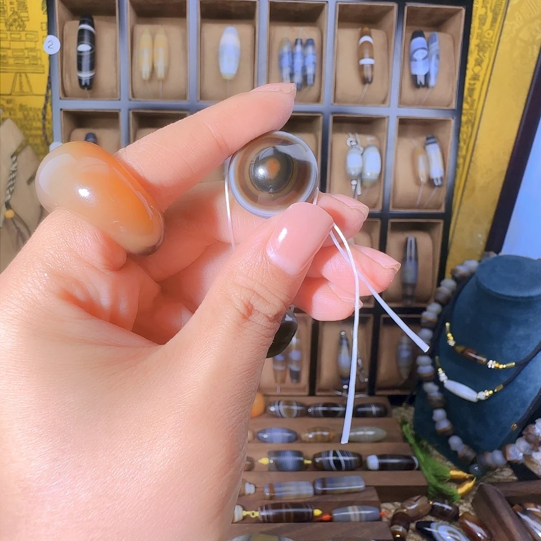 合金颈饰玛瑙/玉髓上***莱