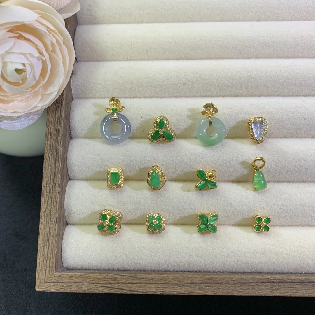 翡翠吊坠18K金镶嵌（多样性发其一）DJ1